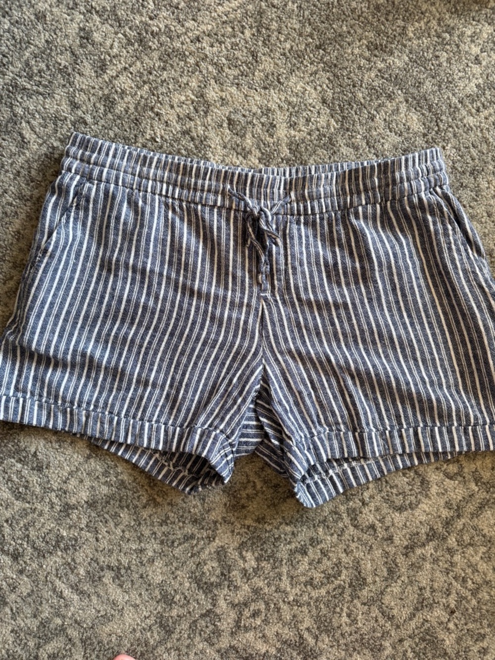 Old Navy High-Waisted Linen Blend Shorts